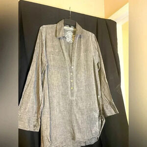 Subtle Luxury Gray Heathered White Embroidered Tunic Adjustable Sleeves SM/Med